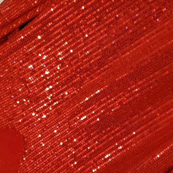 💥Red sparkly sequin blouse - Picture 3 of 4